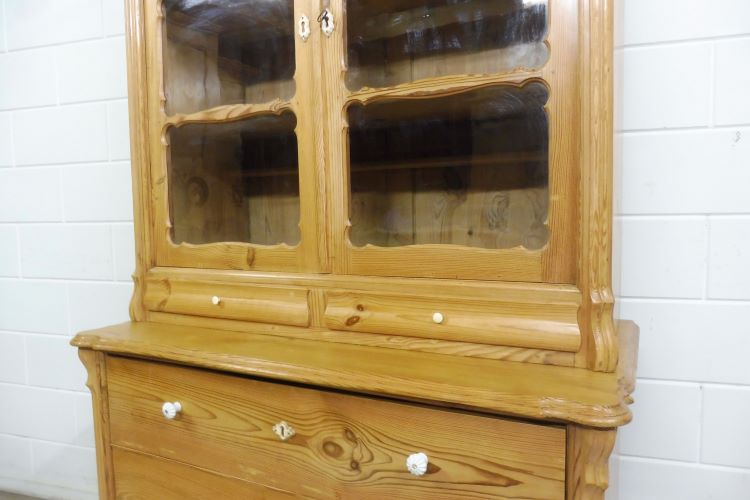 Antiker Buffetschrank – Bild 5